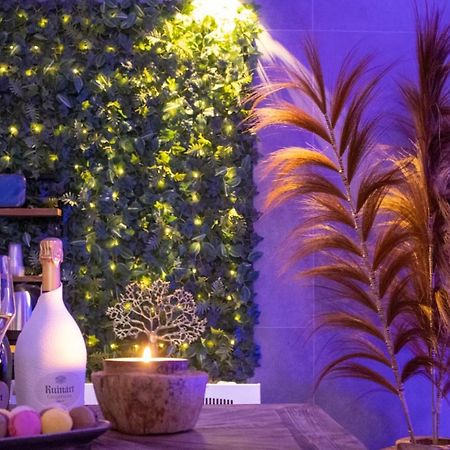 Le Bois Boheme- Suite & Spa Privatif Ним Экстерьер фото